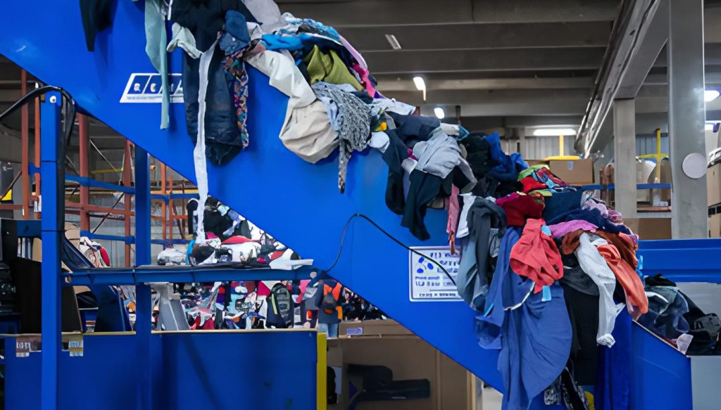 LIQUIDATION CENTRE ultimate thrift crawl montreal