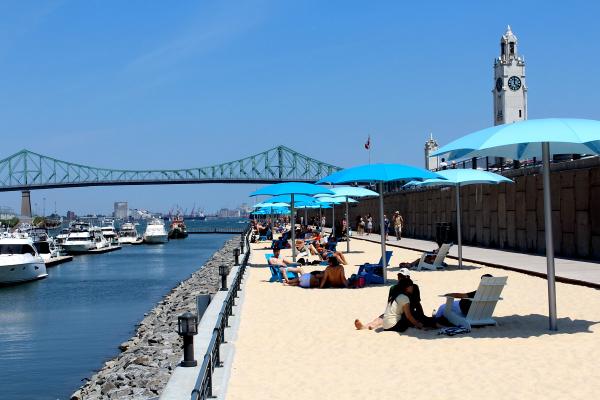 Plage à Vieux Port