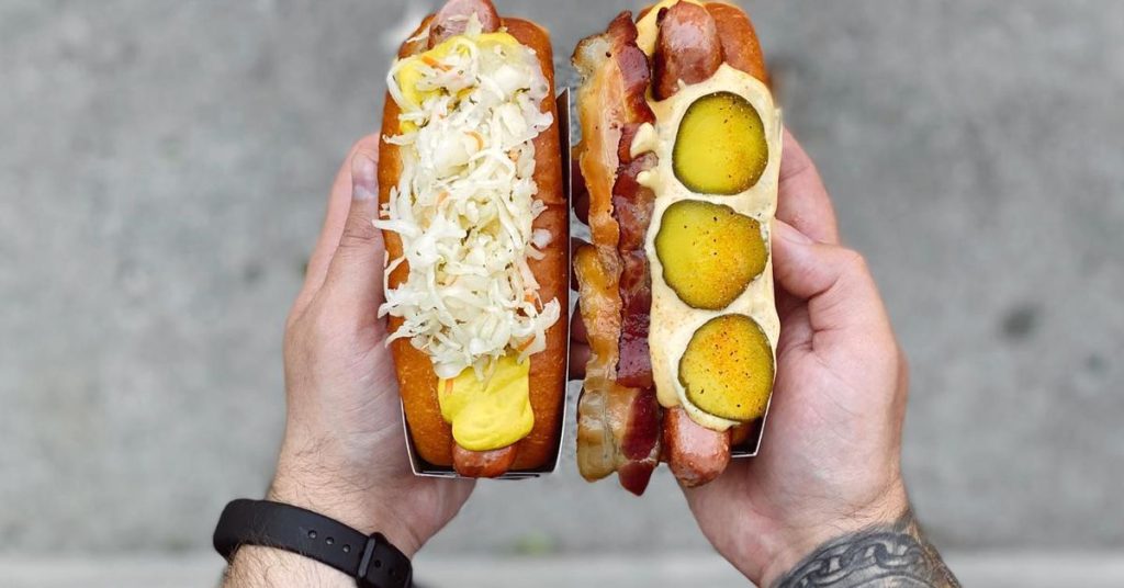 montreal food must-trys - steamies